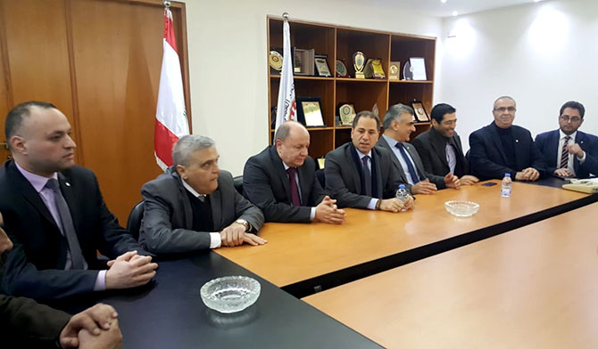 إضراب بدعوة من الاتحاد العمالي العام اليوم يستثنى منه المطار والأفران والصيدليات والإهراءات
