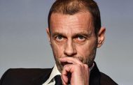 تشيفيرين يشعر بالخجل من تزايد العنصرية في الملاعب الاوروبية