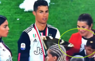 رونالدو عجز عن رفع كأس الدوري الإيطالي وأصاب بها ابنه وخطيبته