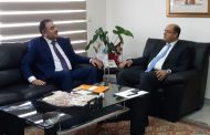 اللقيس عرض وسفير لبنان  في الجزائر العلاقات التجارية