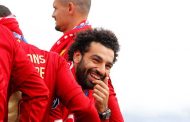 هدية غامضة من محمد صلاح إلى نابي كيتا
