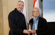 أدونيس إسمًا علمًا في الجامعة الأنطونيَّة