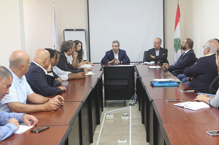أبو فاعور: الأولوية للالتزامات البيئية ومراعاة  النشاطات الصناعية التي تنمي الاقتصاد