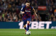 ميسي رغب بالرحيل عن فريق برشلونة بسبب الضرائب لكنه عازم على انهاء مسيرته فيه