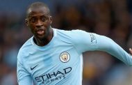 يايا توريه يتهم الاتحاد الدولي  بعدم الاكتراث بالعنصرية في الملاعب