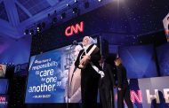 اللبنانية نجاح بزي تفوز بجائزة  في حفل Top 10 CNN Heroes