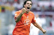 رود فان نيستلروي  وستيكيلنبورغ في الجهاز الفني للمنتخب الهولندي