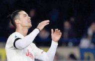 مواجهة العمالقة بين رونالدو وإبراهيموفيتش في كأس إيطاليا