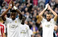 ريال مدريد يحاول استثمار زوبعة  غريمه برشلونة للاحتفاظ بالصدارة