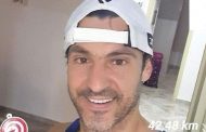 التونسي محمد براتلي يجري ماراثوناً كاملاً في شقته الخاصة بسبب «كورونا»