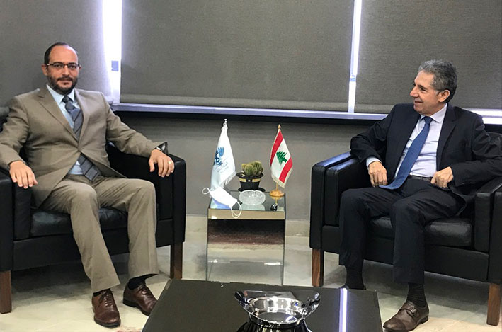 وزير المالية عرض مع تابت آلية تسوية مخالفات البناء