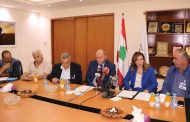الصرف التعسفي من العمل في لقاء يمين و«العمالي»