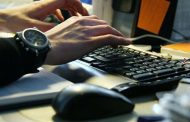 متى تشكل لوحة مفاتيح الكمبيوتر خطورة على الصحة