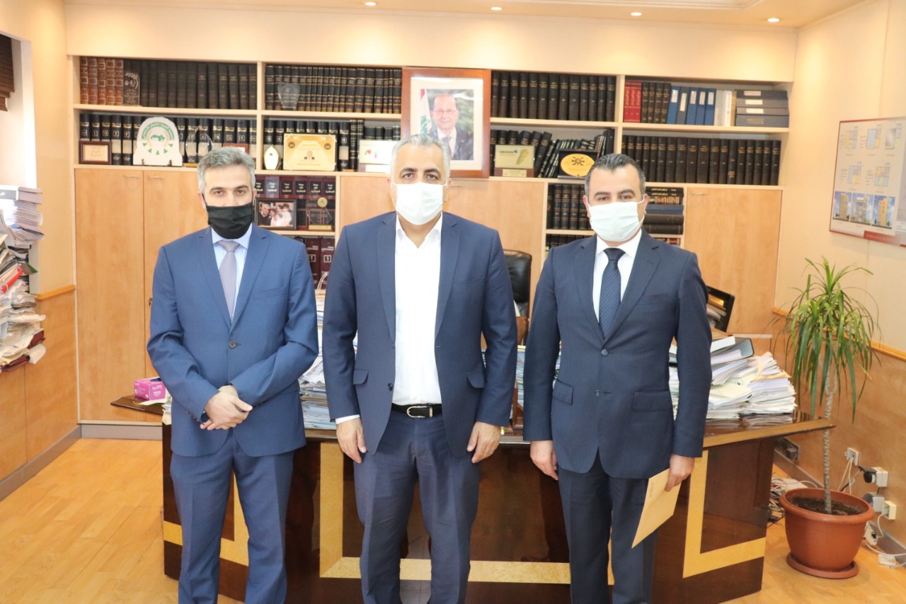 اتحاد الكتاب اللبنانيين سلم كركي مشروع انتساب أعضاء الاتحاد الى الضمان