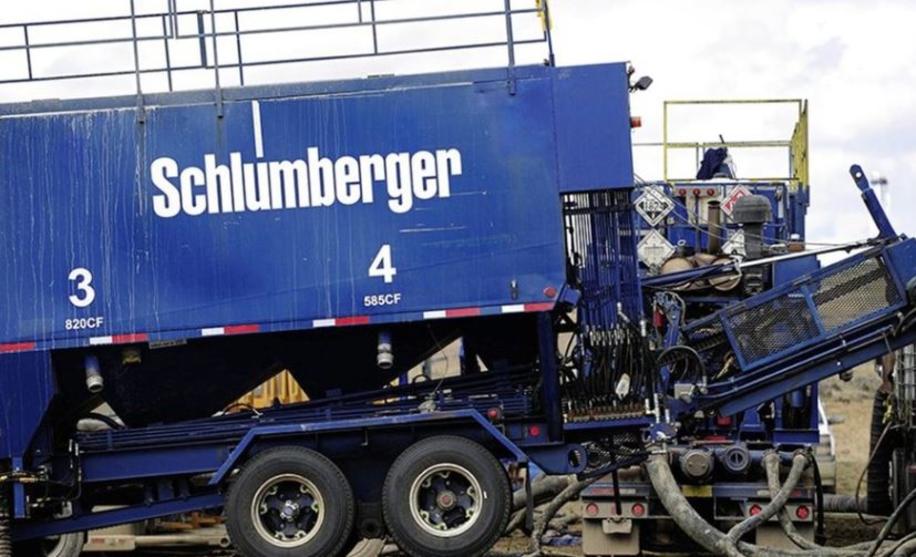 شركة Schlumberger تتكبد ثالث خسارة فصلية على التوالي