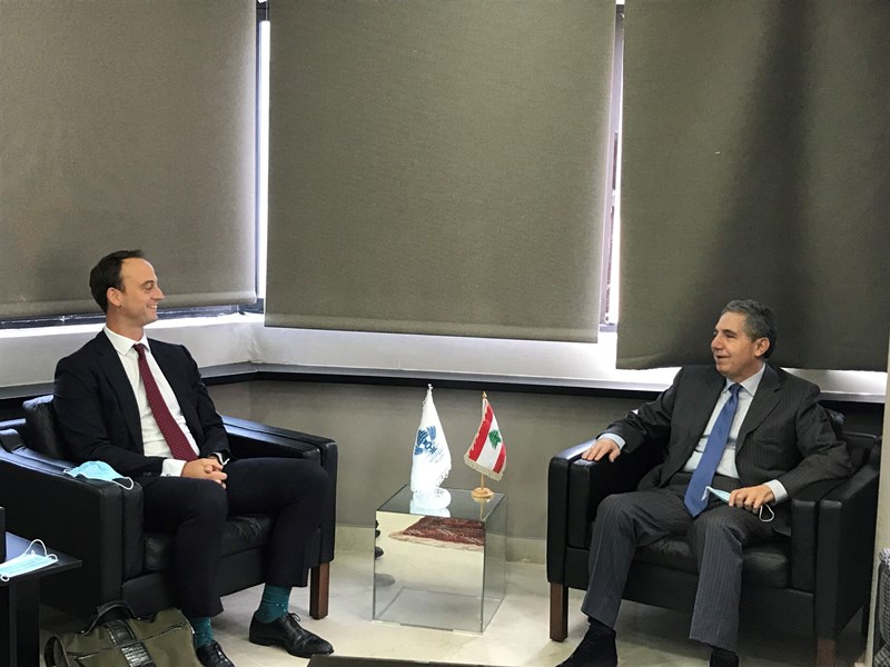 وزني التقى مدير شركة ALVAREZ & MARSAL