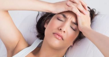 كيف تتحقق من إصابتك بالحمى دون مقياس حرارة؟