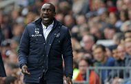 الهولندي هاسلبانك يتولى تدريب بيرتون الإنجليزي