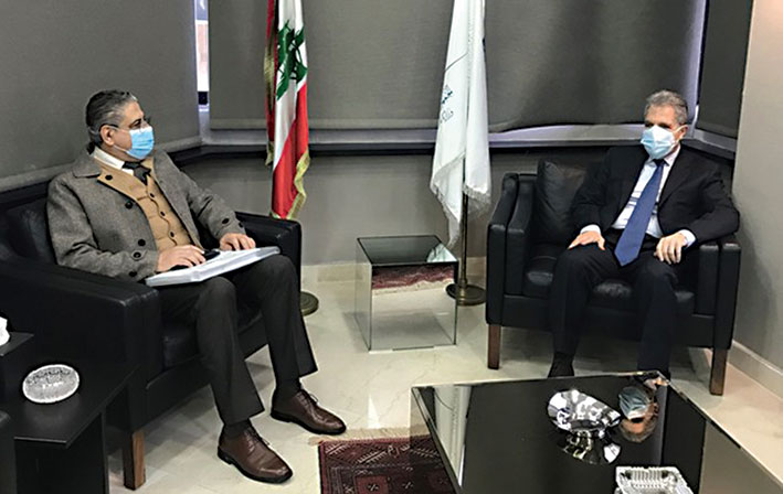 وزني وأيوب يبحثان موازنة الجامعة اللبنانية