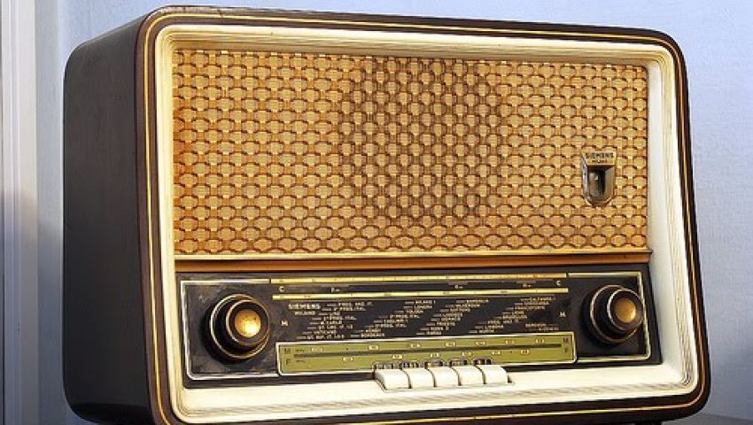 3 من أفضل التطبيقات للاستماع إلى الراديو عبر الكمبيوتر والجوال
