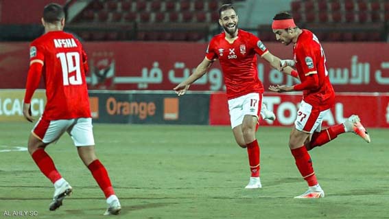 الأهلي يضع قدما في نصف نهائي إفريقيا بعد فوزه على صنداونز