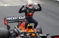 الهولندي فرستابن يفوز بسباق موناكو للفورمولا 1 وينتزع الصدارة من هاميلتون