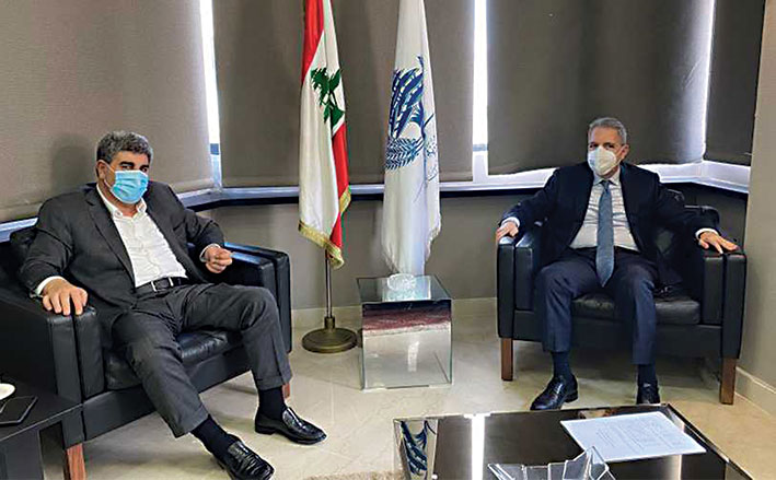 «النقل البري» يلوّح بتعرفة الـ25 ألف ليرة إذا لم ينفّذ الاتّفاق مع دياب خلال أسبوع