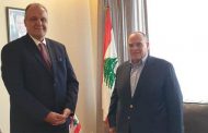 الوزير جورج بوشكيان يُشيد بالمنتج صادق الصباح