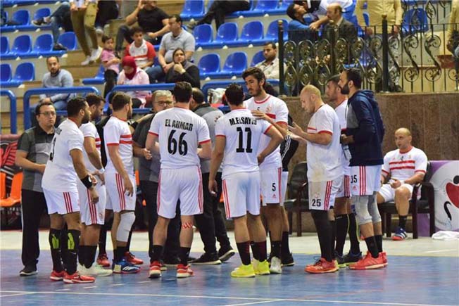الزمالك المصري لكرة اليد يتوج بالسوبر الإفريقي بعد فوزه على الاهلي