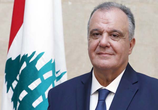 بوشكيان يؤجل تسجيل المصانع الأجنبية في لبنان