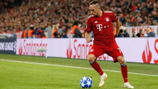 ريبيري ينتقل من فيورنتينا إلى النادي التاسع في مسيرته