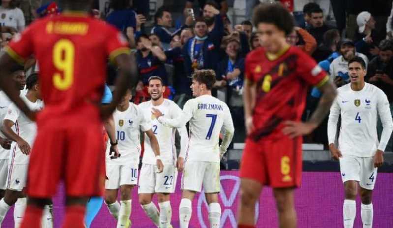 فرنسا تقلب الطاولة على الشياطين الحمر وتبلغ نهائي دوري الأمم الأوروبية