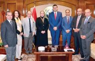 الحاج حسن واصل زيارته لمصر: محادثات مع وزيري الصناعة والتجارة