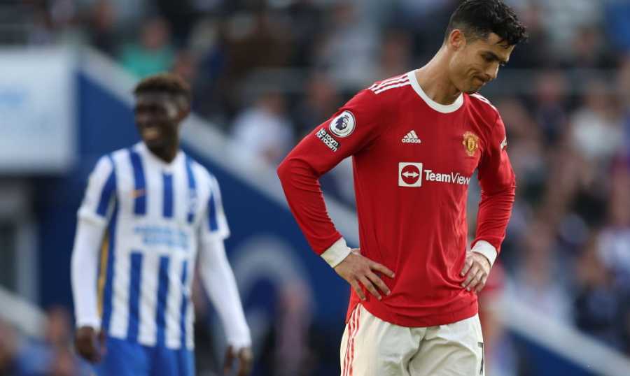 مانشستر يونايتد خارج دوري أبطال أوروبا !