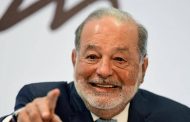 هل يساعد كارلوس سليم في بناء المرفأ؟