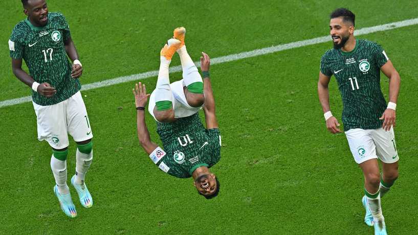 السعودية تحقق فوزا تاريخيا على الأرجنتين
