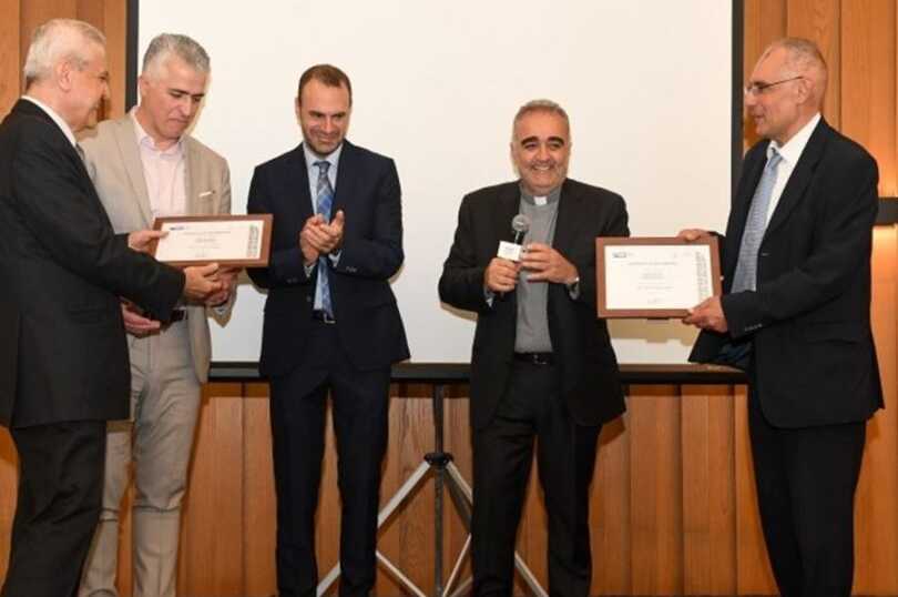 كلية الهندسة في جامعة سيدة اللويزة تحتفل بتجديد اعتماد ABET
