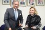 خيارات مصرف لبنان للجم الدولار تضيق مع غياب الحلول السياسية