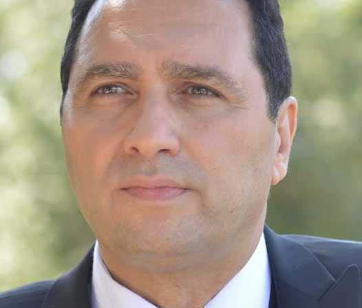 البراكس: التحرّك أمام فرع مصرف لا يأتي بأي حل