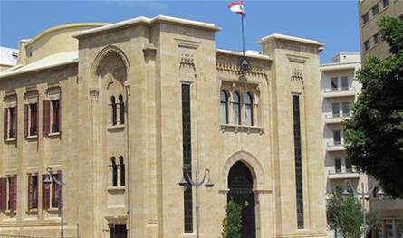فرعية «الأشغال» تابعت الخطوات المطلوبة لحماية صوامع إهراءات المرفأ