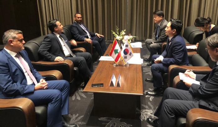حميّة إلتقى في سيول نظيره الكوري:  لبنان منفتح على تفعيل التعاون بين البلدين