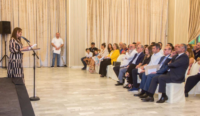 توقيع الكتاب الجديد 