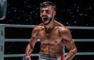 ملاكم لبناني يهدي فوزه العالمي إلى ضحايا انفجار المرفأ