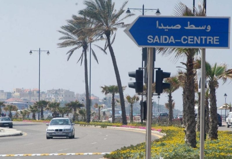 انهيار مبنى سكني في صيدا القديمة وانتشال جثة شاب سوري الجنسية من تحت الانقاض