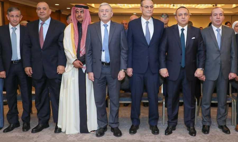 فتوح يفتتح والمحافظ الأردني «منتدى الحوكمة في شركات الصرافة»