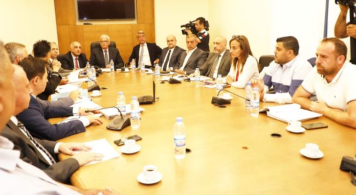 لجنة البيئة ناقشت في حضور فياض موضوع المواد المخزنة في منشآت طرابلس والزهراني والزوق