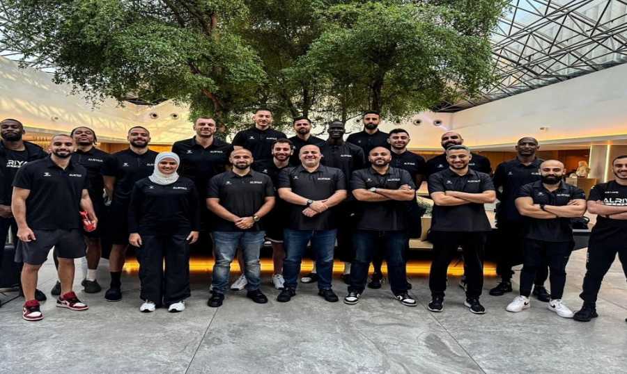 بعثة نادي الرياضي تغادر إلى دبي