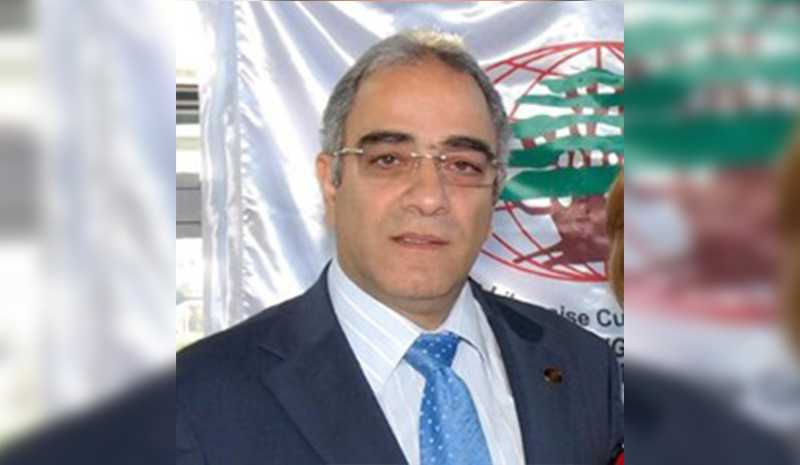 رئيس الجامعة الثقافية يهنئ وزير السياحة