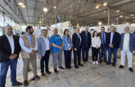 وزير الزراعة يزور الأسواق الاستهلاكية في المرافىء للمرة الأولى ويلتقي الصيادين