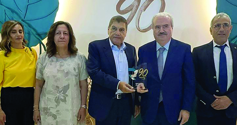 جابر تفقّد جناح الريجي في معرض 